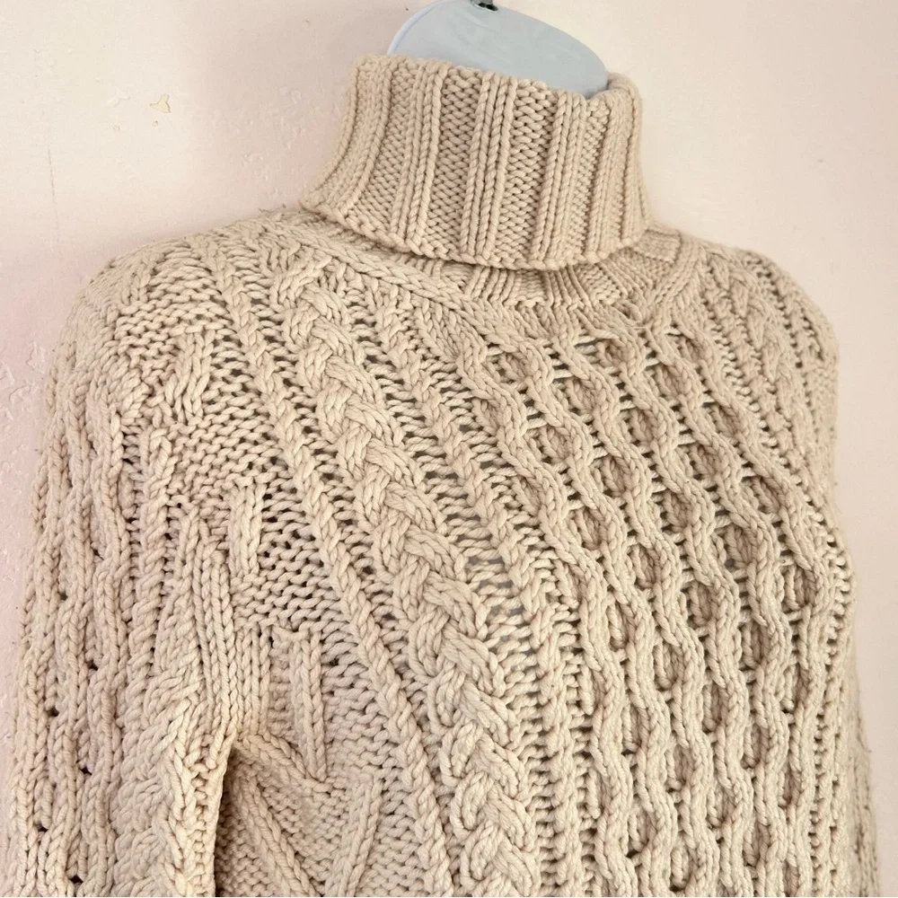 J. Crew Hand Knit Cream Cable Knit Wool Turtleneck Sweater Size S Fisherman